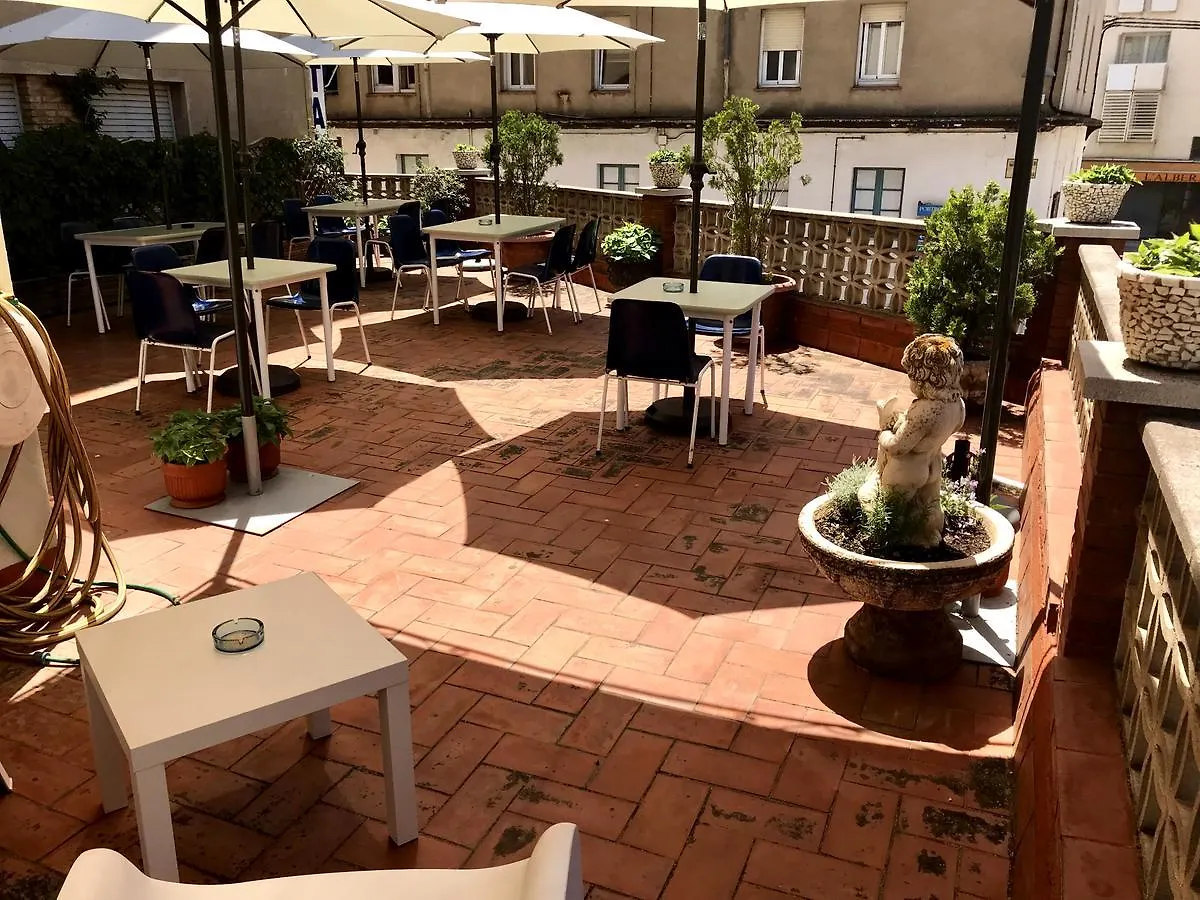 Guest house Hostal Portbou